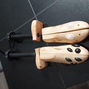 Wooden womens shoe stretchers size 9 -11